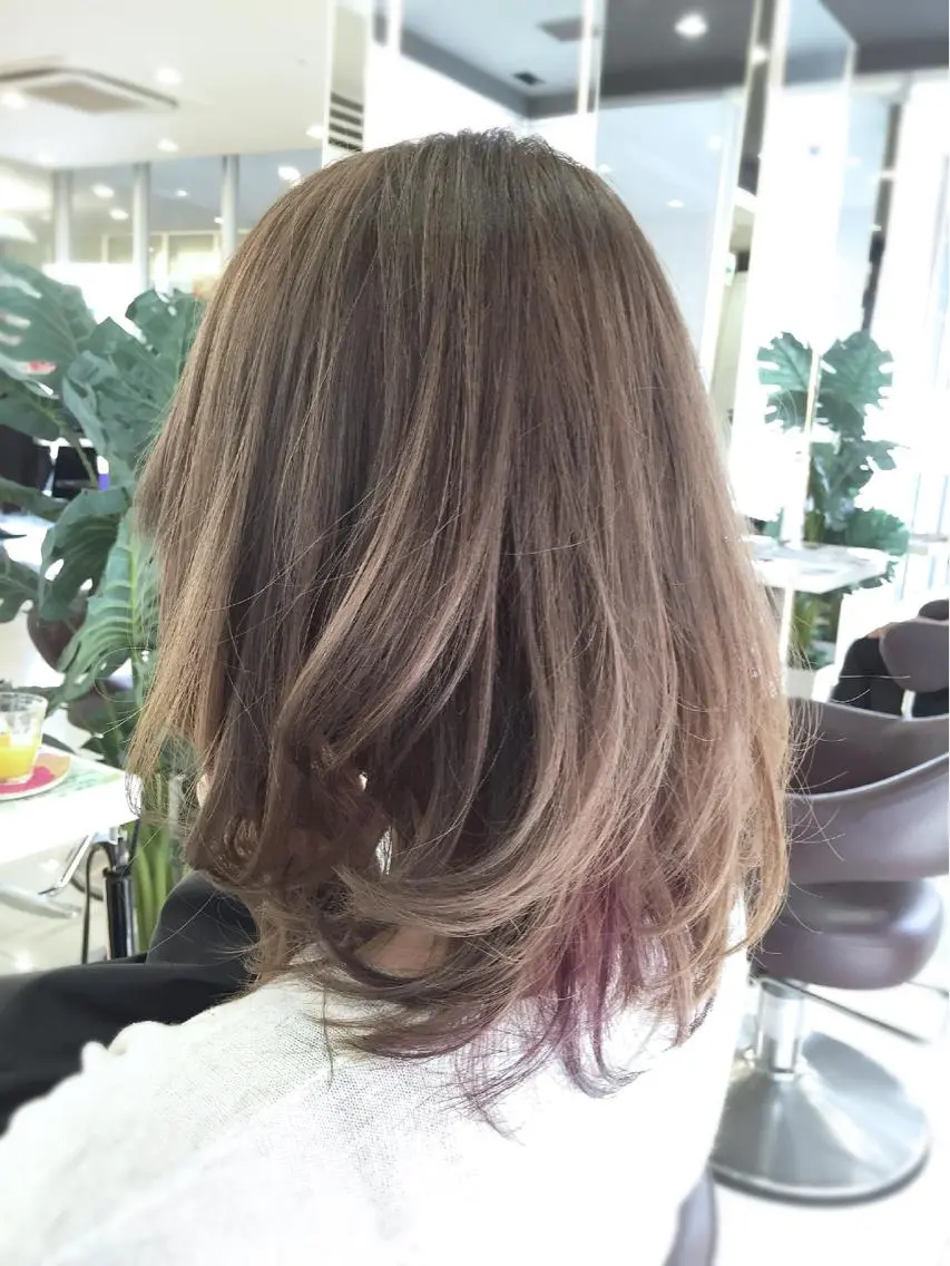ミディアム カラー グラデーションカラー 松本 明日可のヘアスタイル