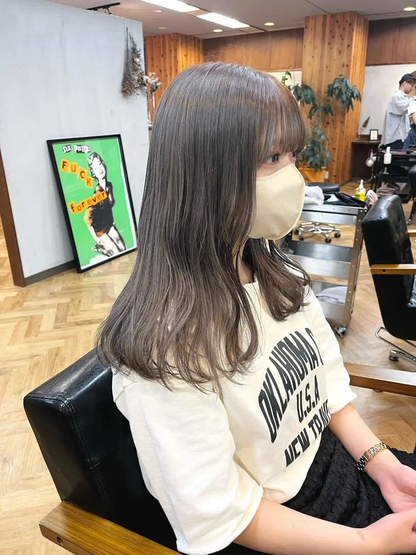 セミロング カラー ブリーチ ena/ブリーチなし 透明感・レイヤー🎀のヘアスタイル