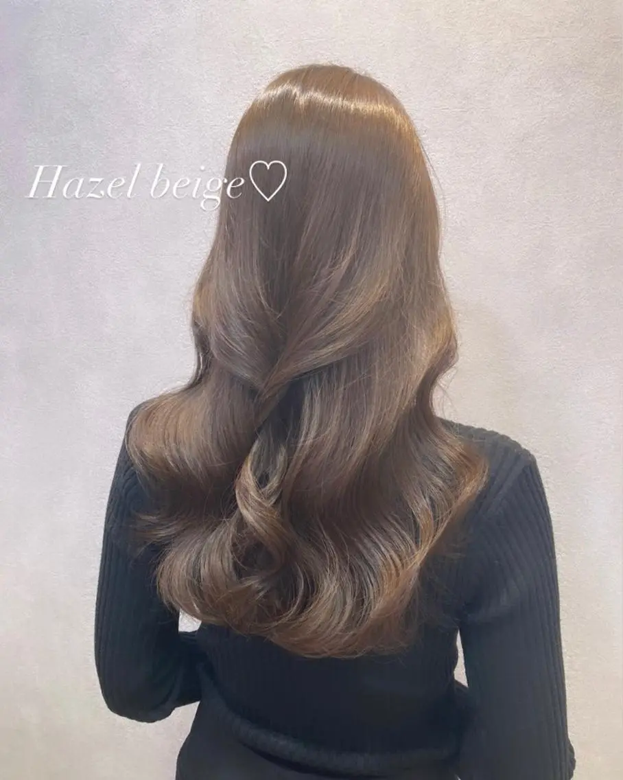 ロング カラー ベージュカラー 透明感カラー ヘーゼル カット ヘアカラー トリートメント 🩷韓国ヘア/ヨシン モリ🩷Maikaのヘアスタイル