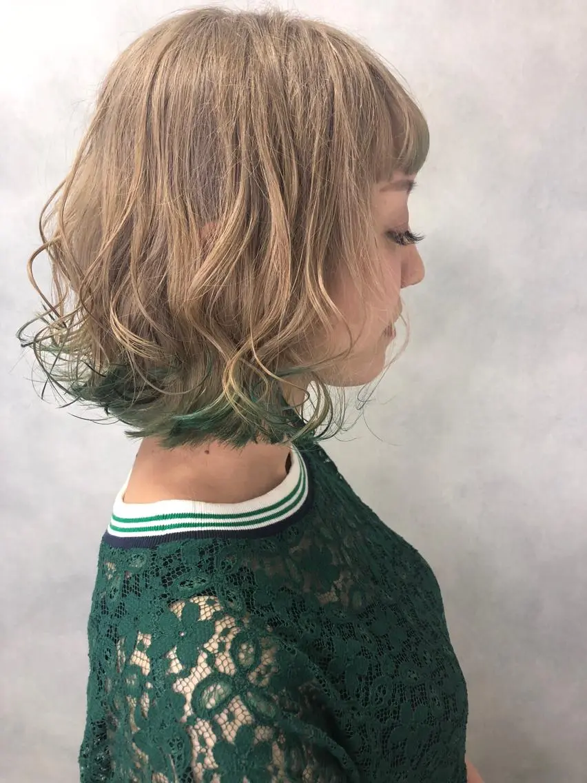 ミディアム 推しカラー🌙 RIHOのヘアスタイル