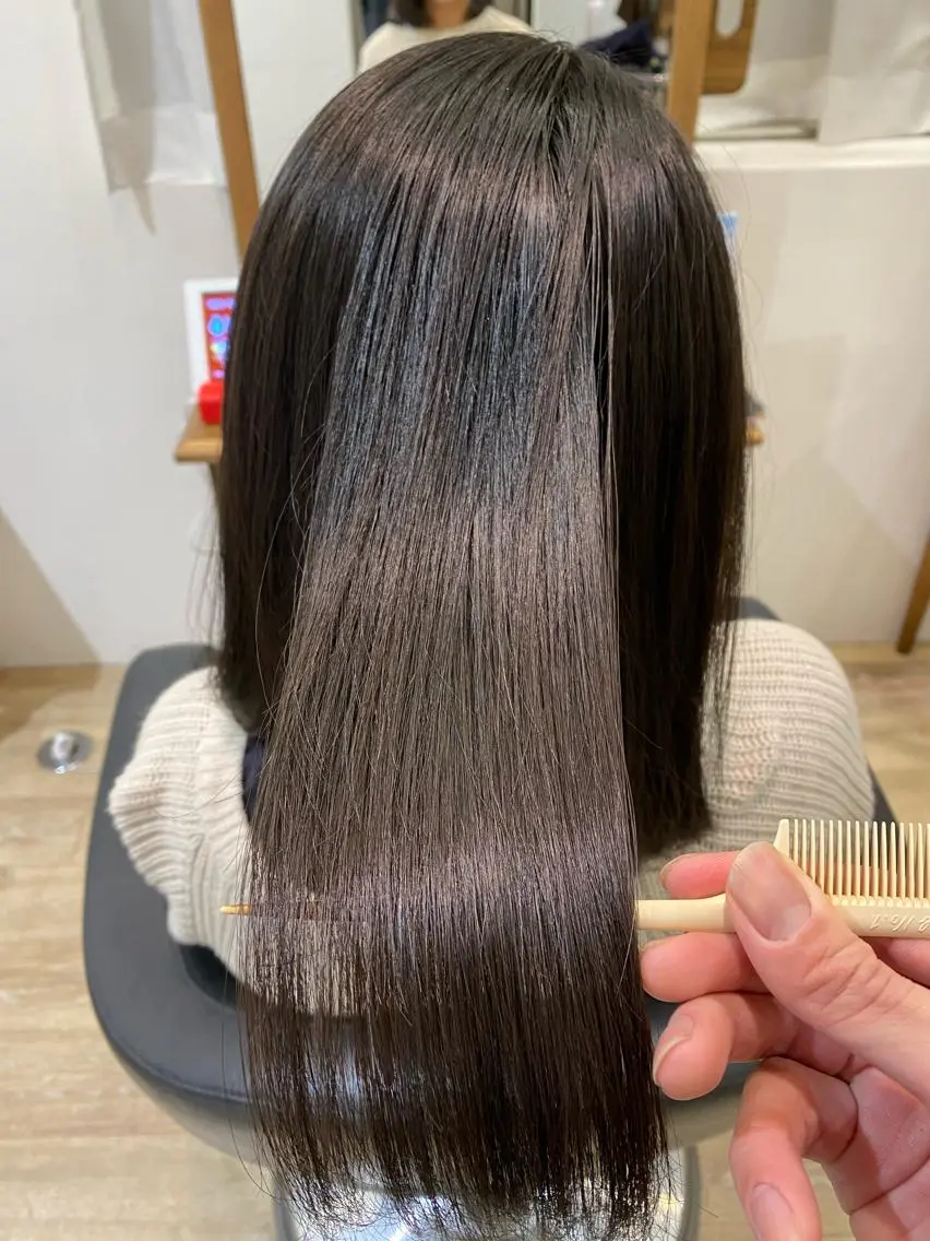 セミロング 髪質改善 トリートメント カット トリートメント ✨美髪矯正の専門家✨ 髪質改善 松村のヘアスタイル