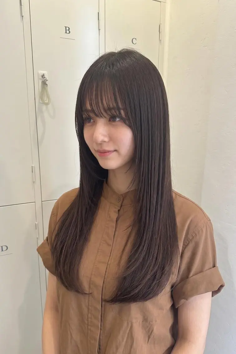 ロング tre.甲子園口店/ レイヤーカットのヘアスタイル