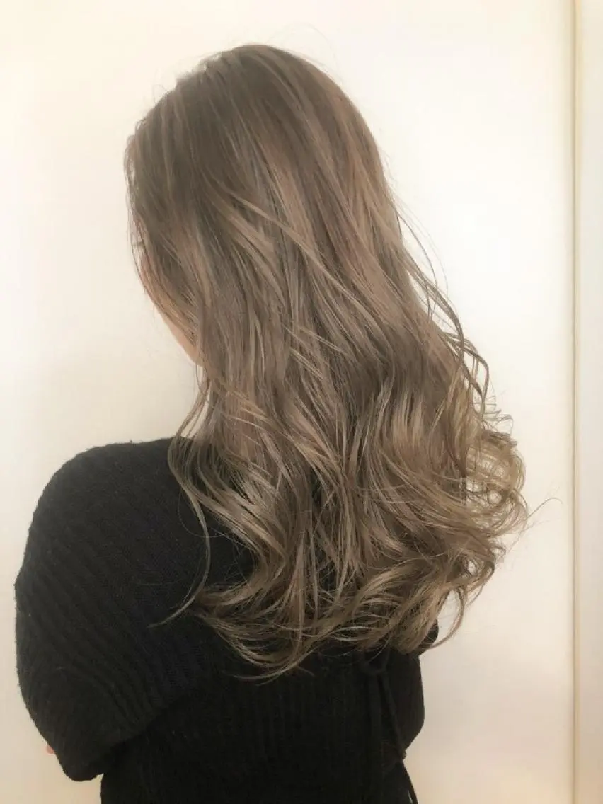 ロング カラー ブリーチ ケアブリーチ 透明感カラー イルミナカラー 竹内啓太 ボブのヘアスタイル