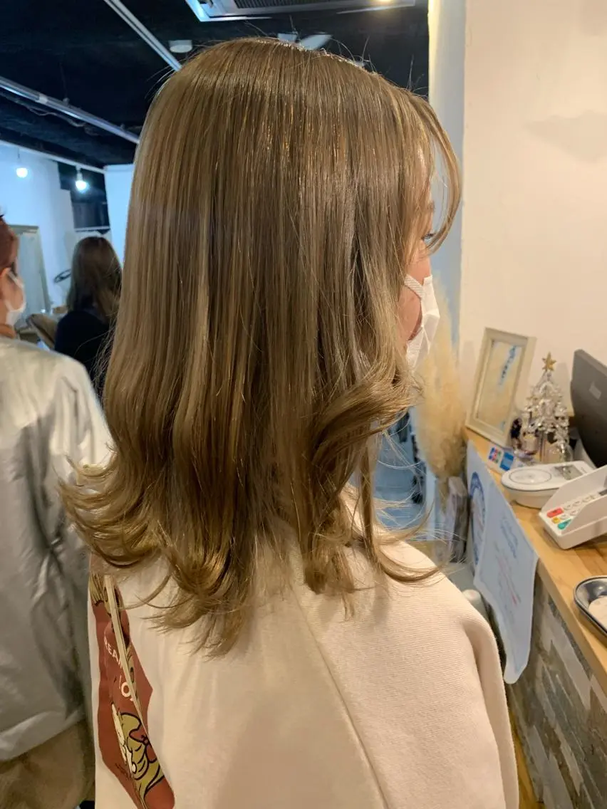 セミロング LAMP mashiroのヘアスタイル