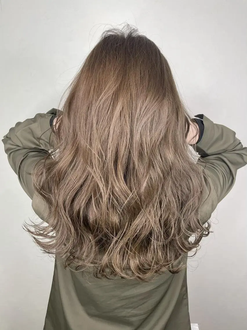 ロング カラー ダブルカラー グラデーションカラー ハイライトカラー イルミナカラー インナーカラー カット ヘアカラー BUCKS【天王寺】 バックス【駅30秒】のヘアスタイル