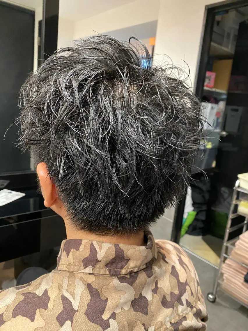 メンズ カット パーマ ⭕️メンズパーマ⭕️ 山口 裕太郎のヘアスタイル