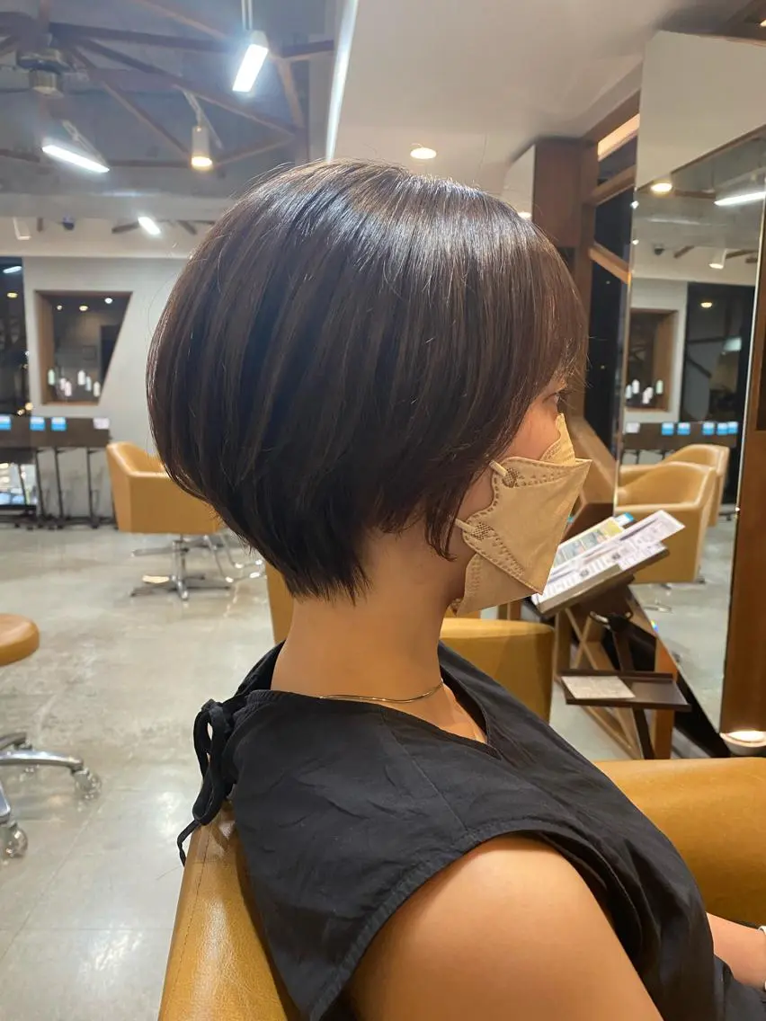 ショート ORO　飯田 早稀のヘアスタイル