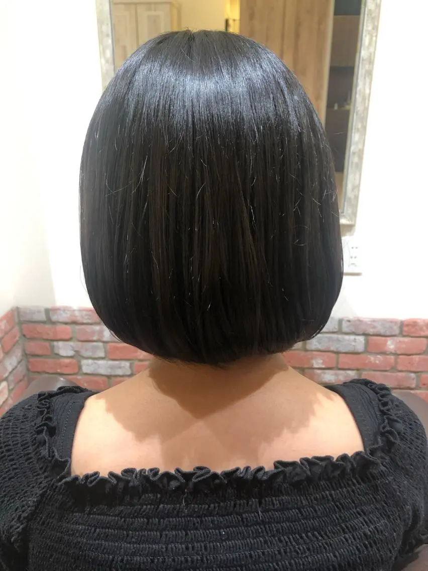 ミディアム ボブ メンズパーマ、カラー 大募集村上莉奈のヘアスタイル