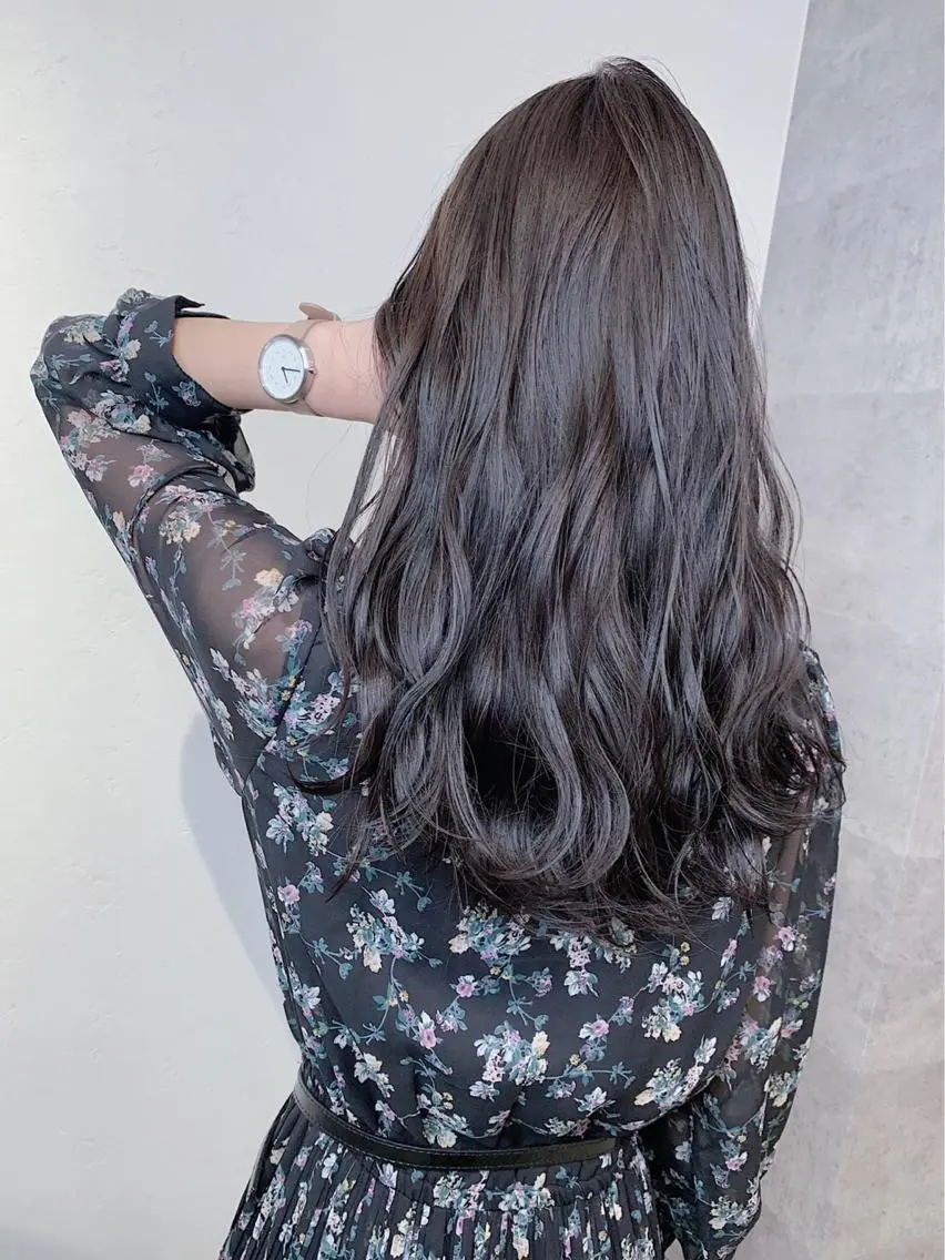 セミロング カラー パーマ グレージュ ヘアカラー トリートメント _ WHITE三宮店のヘアスタイル