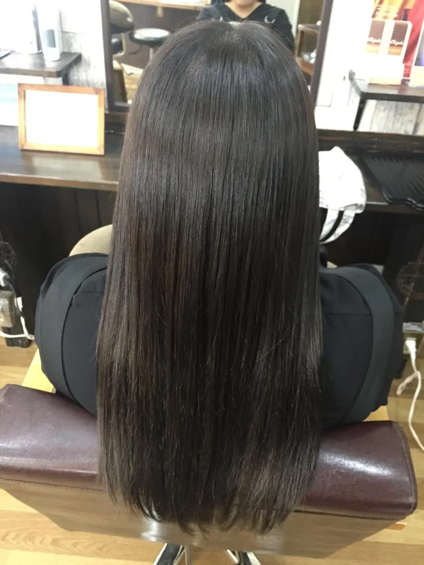 カラー 中山 ルミ子のヘアスタイル