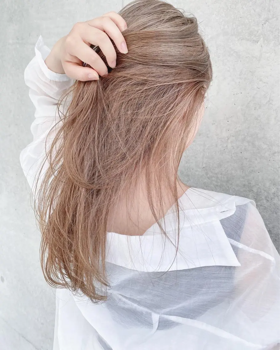 ロング カラー ベージュカラー ブロンド ブロンドベージュ ヘアカラー ness🎖️ カミカリスマ受賞のヘアスタイル