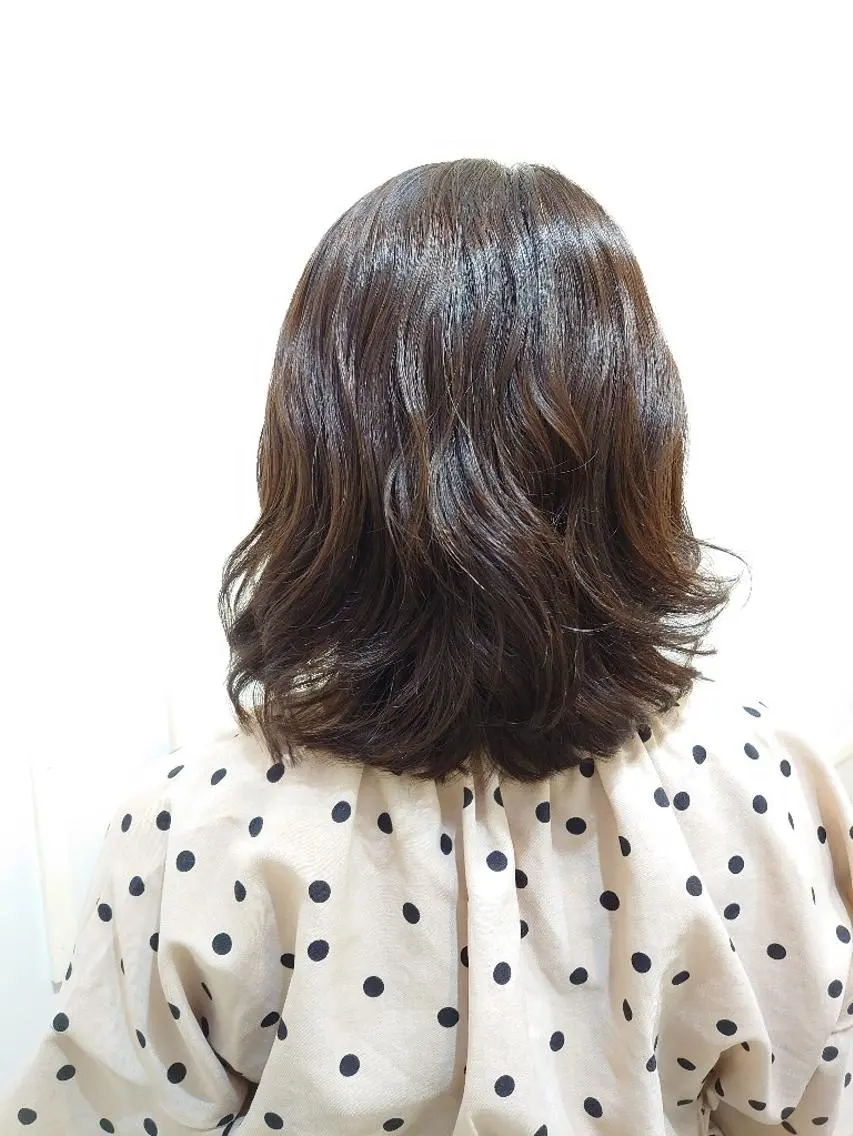 ミディアム ミディアムパーマ 内間 美菜のヘアスタイル