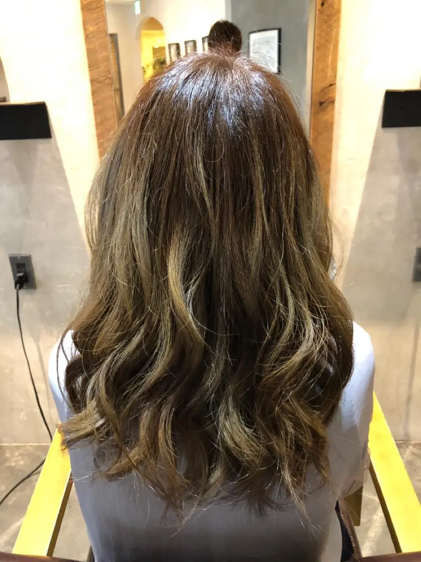 セミロング カラー カット ヘアカラー hair care ACRO店長 谷のヘアスタイル