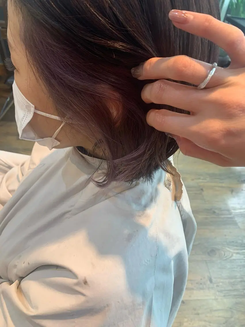 ミディアム パープルカラー ショートヘア 縮毛矯正/福田梢のヘアスタイル
