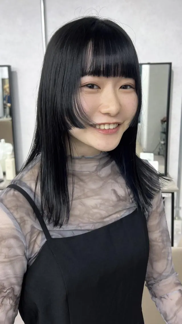 セミロング カラー 透明感カラー 似合わせカラー/ ベージュ いちご🍓のヘアスタイル