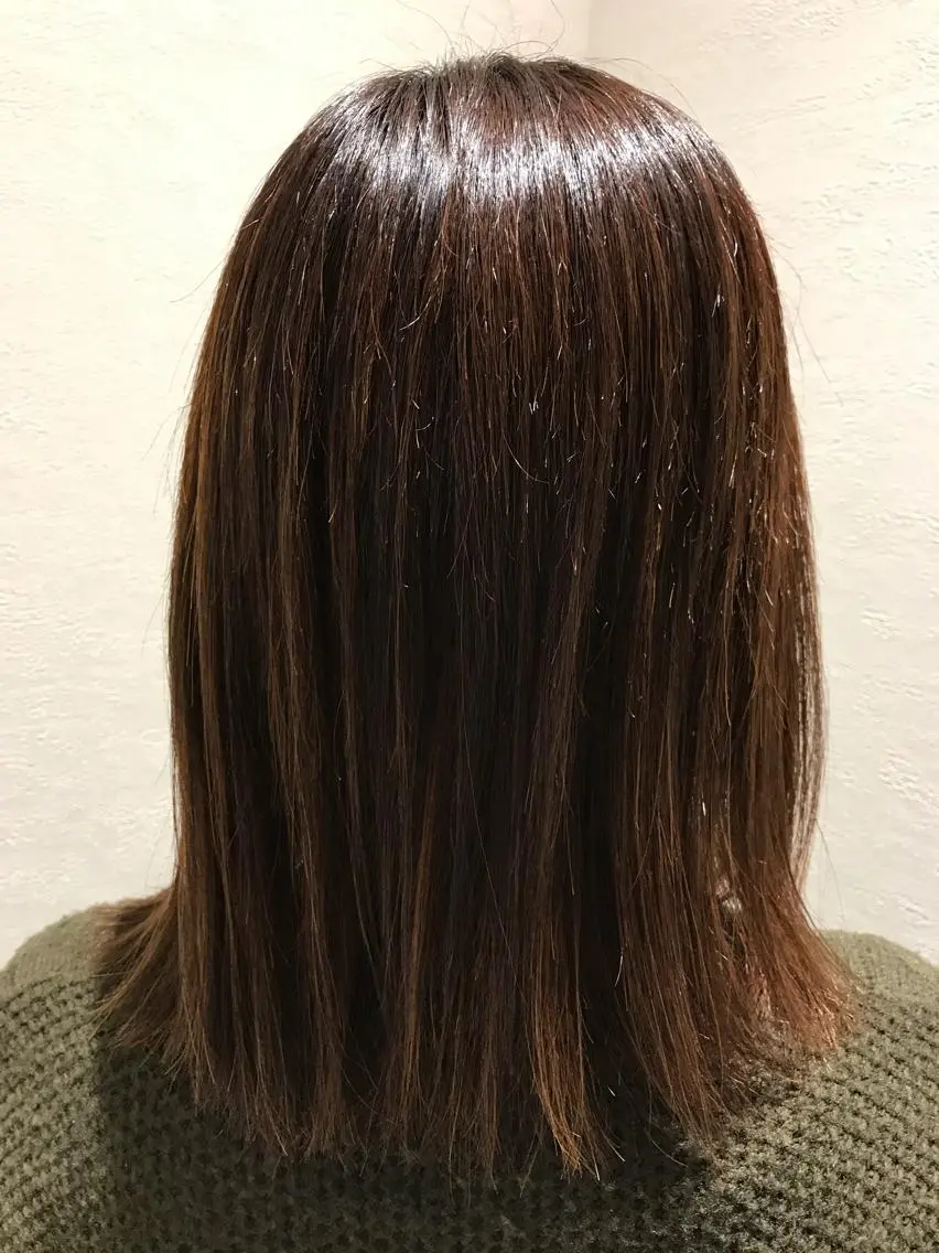 ミディアム カット トリートメント 内山 亜紀のヘアスタイル