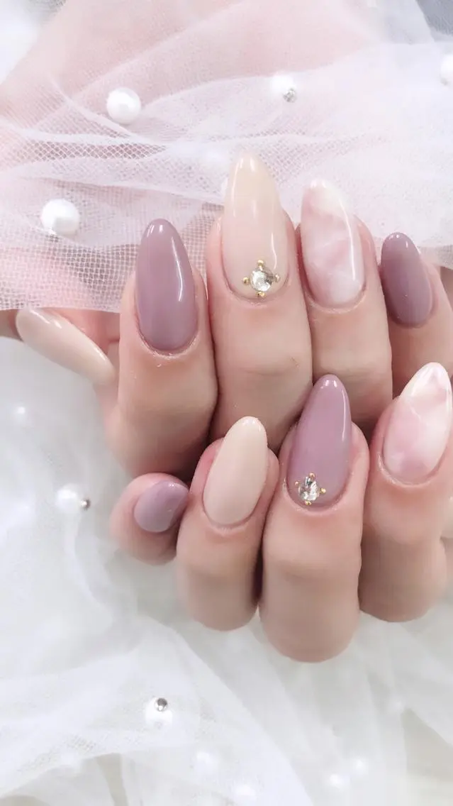 ネイル ハンドネイル 💅ネイル✨ プリンセスのネイルデザイン
