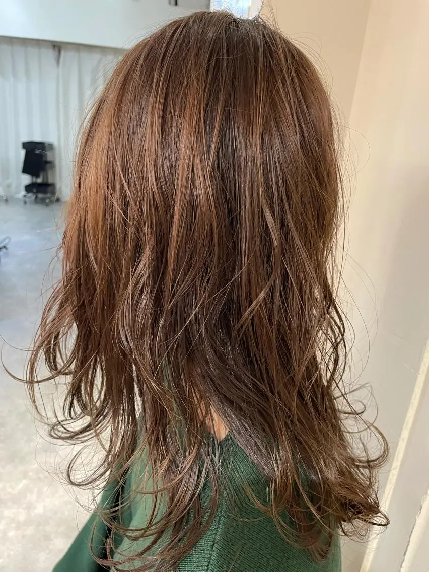 セミロング カラー ヘアカラー 心斎橋韓国ボブ 好原良真のヘアスタイル