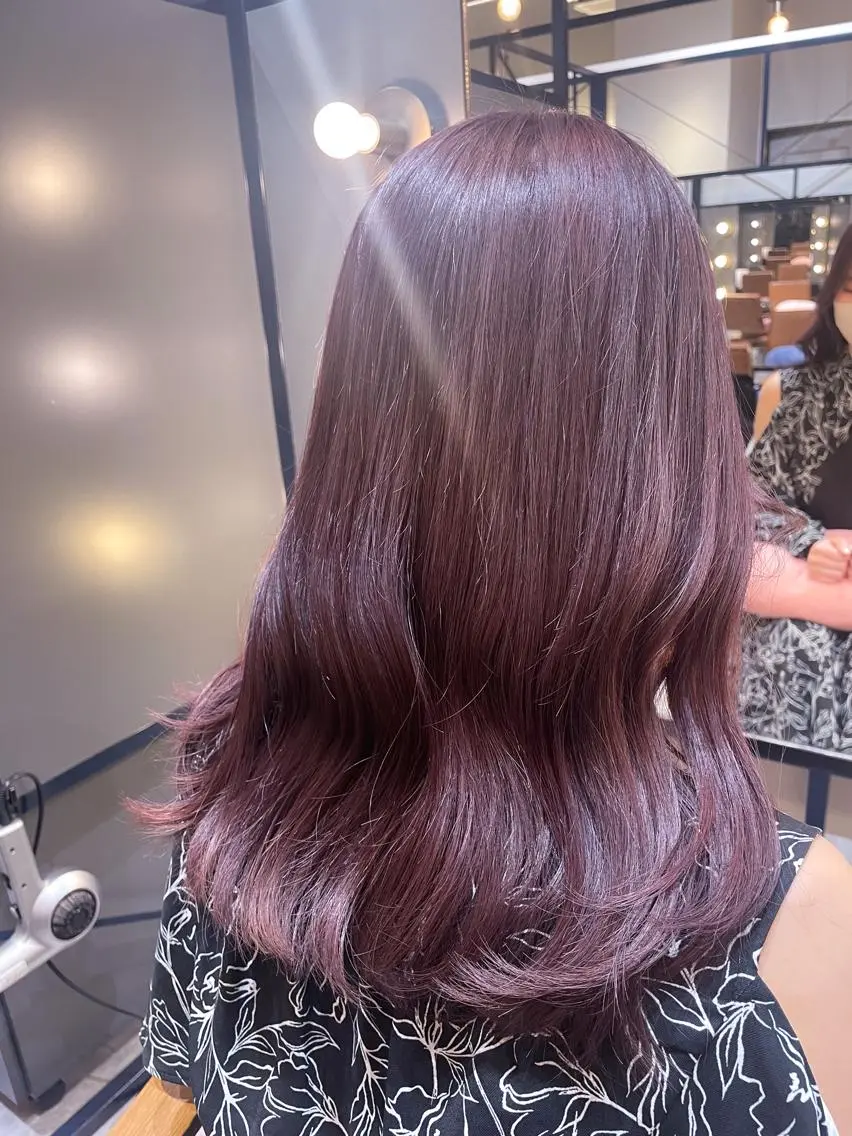 セミロング カラー ヘアアレンジ バイオレットカラー 【日韓風、レイヤー】 🤍ひらい なつきのヘアスタイル