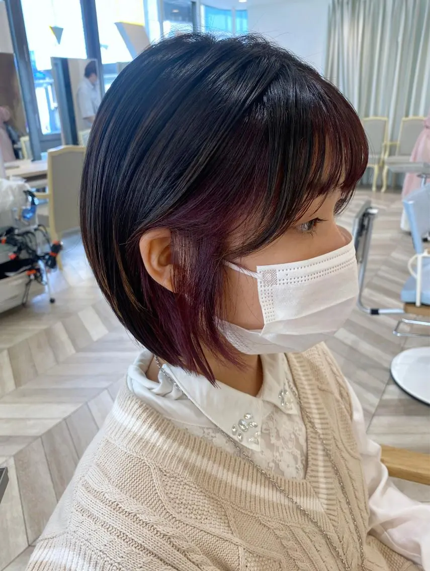 ショート カラー カット ヘアカラー 小顔レイヤー/ ベージュ🤍Rieのヘアスタイル