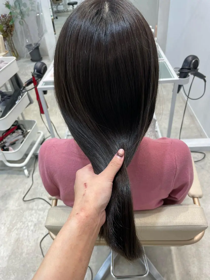 カラー 表参道レイヤーカット 髪質改善山岸季生のヘアスタイル
