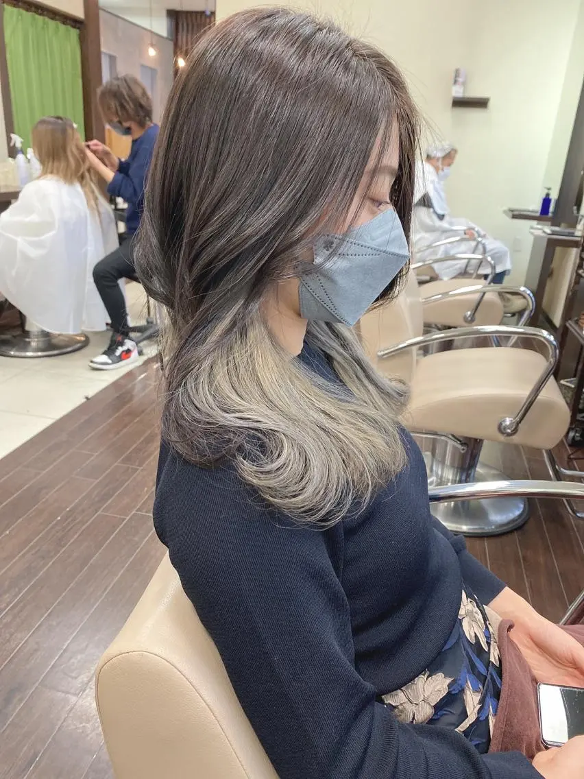 セミロング ヘアカラー トリートメント 具志 正太のヘアスタイル