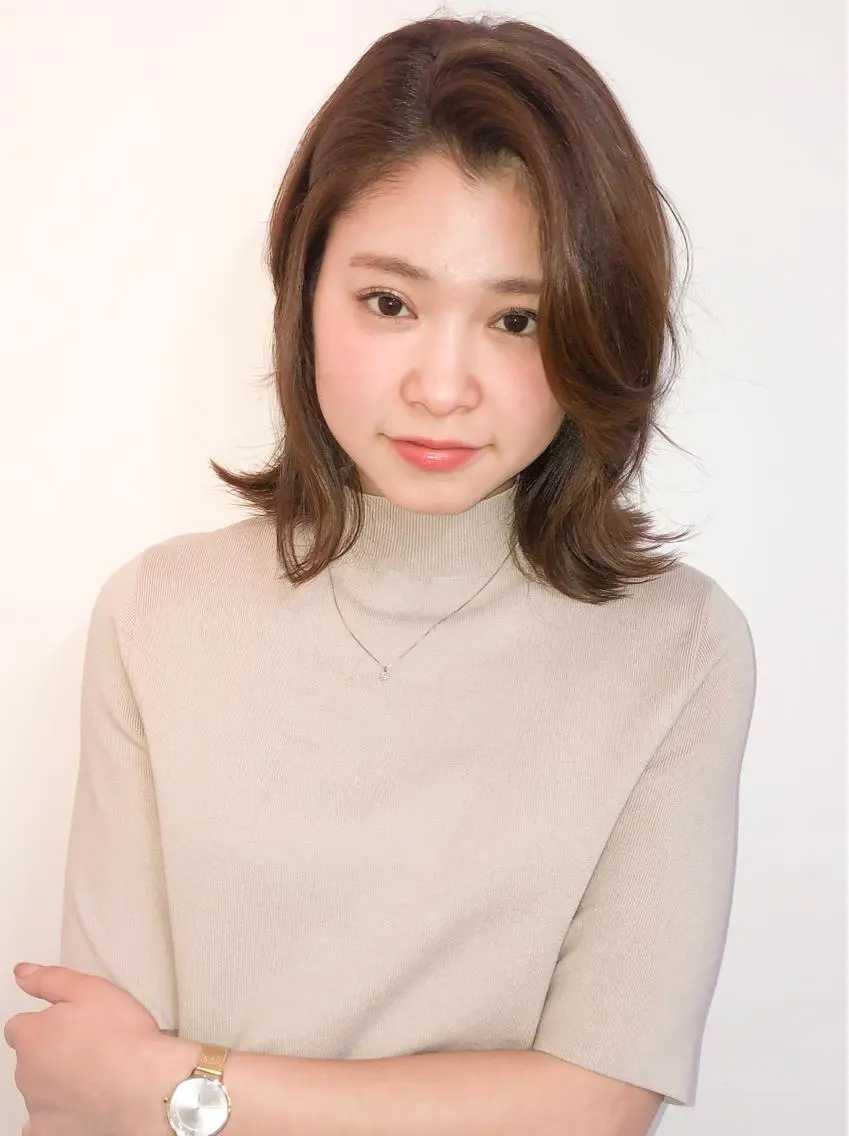 ミディアム くびれヘア ダメージレスサロン✨ kayo🌱のヘアスタイル