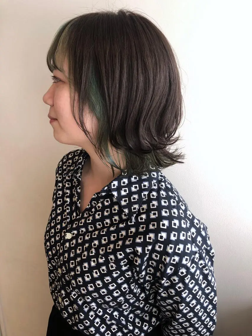 ショート カラー ヘアカラー トリートメント MIOベージュカラー 柔らかいカラーのヘアスタイル