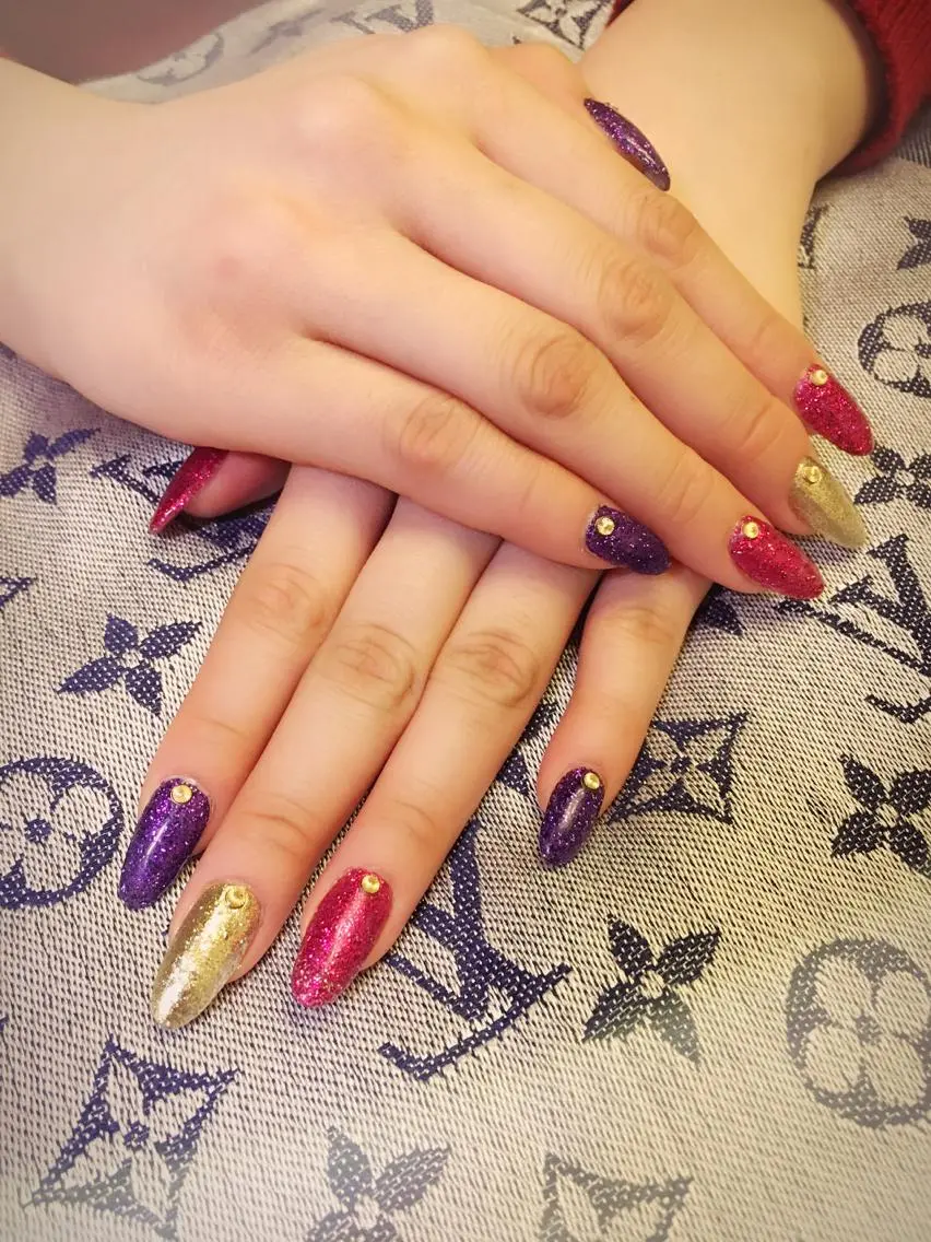 ロング ネイル Petite Cannelleのネイルデザイン