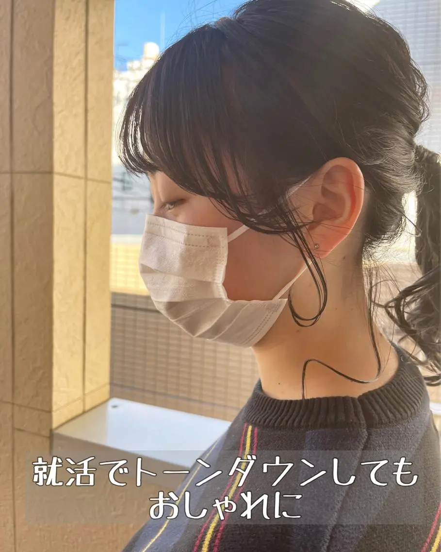 セミロング トレンドパーマ 加藤菜月のヘアスタイル