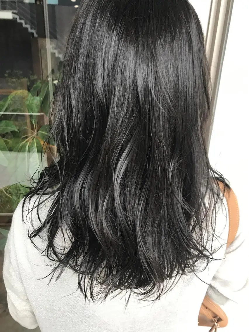セミロング カラー ブルーカラー ブルージュ 【完全マンツー 恵比寿】佐藤 翔のヘアスタイル