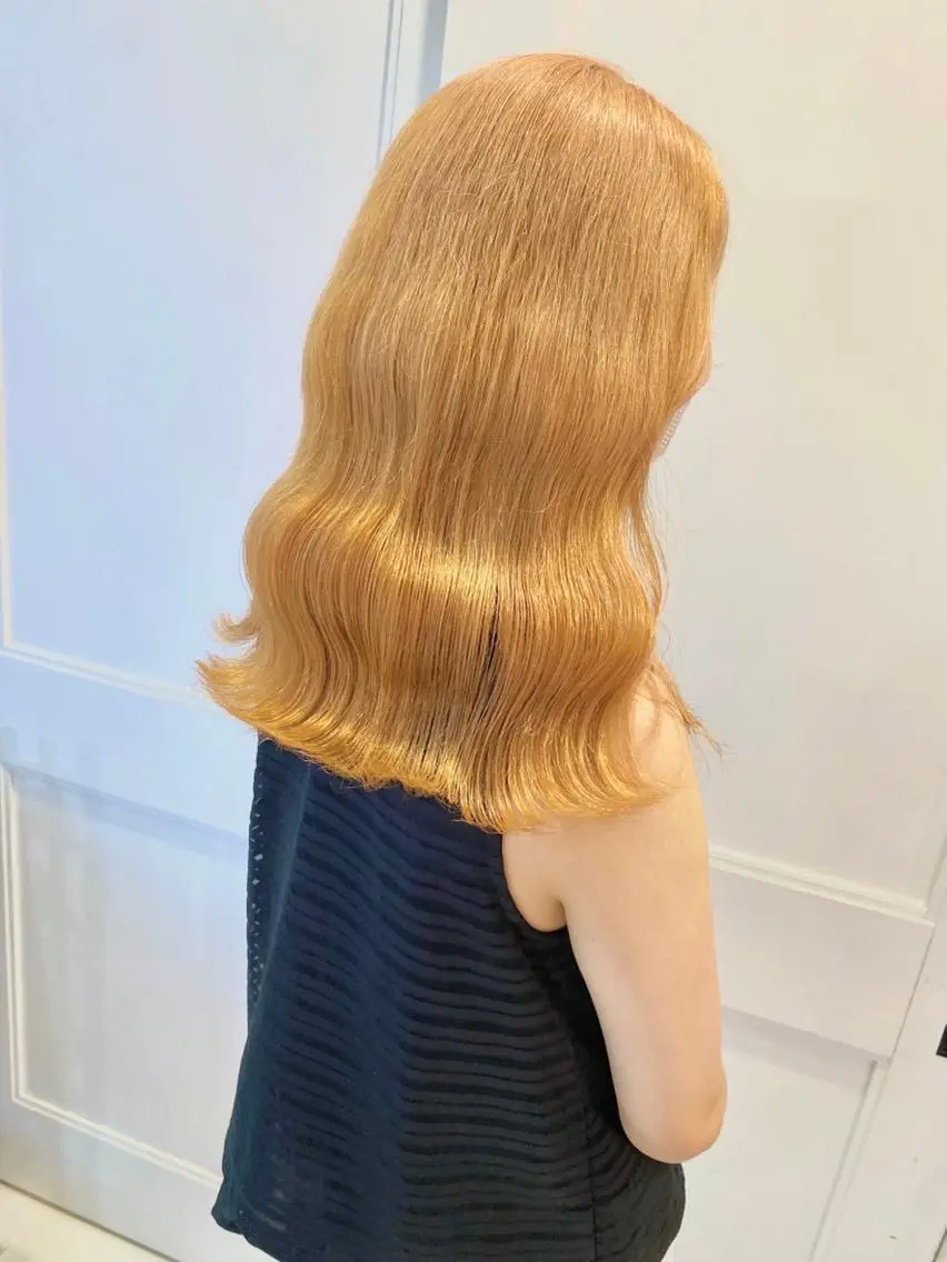 ロング allum SAKURAのヘアスタイル