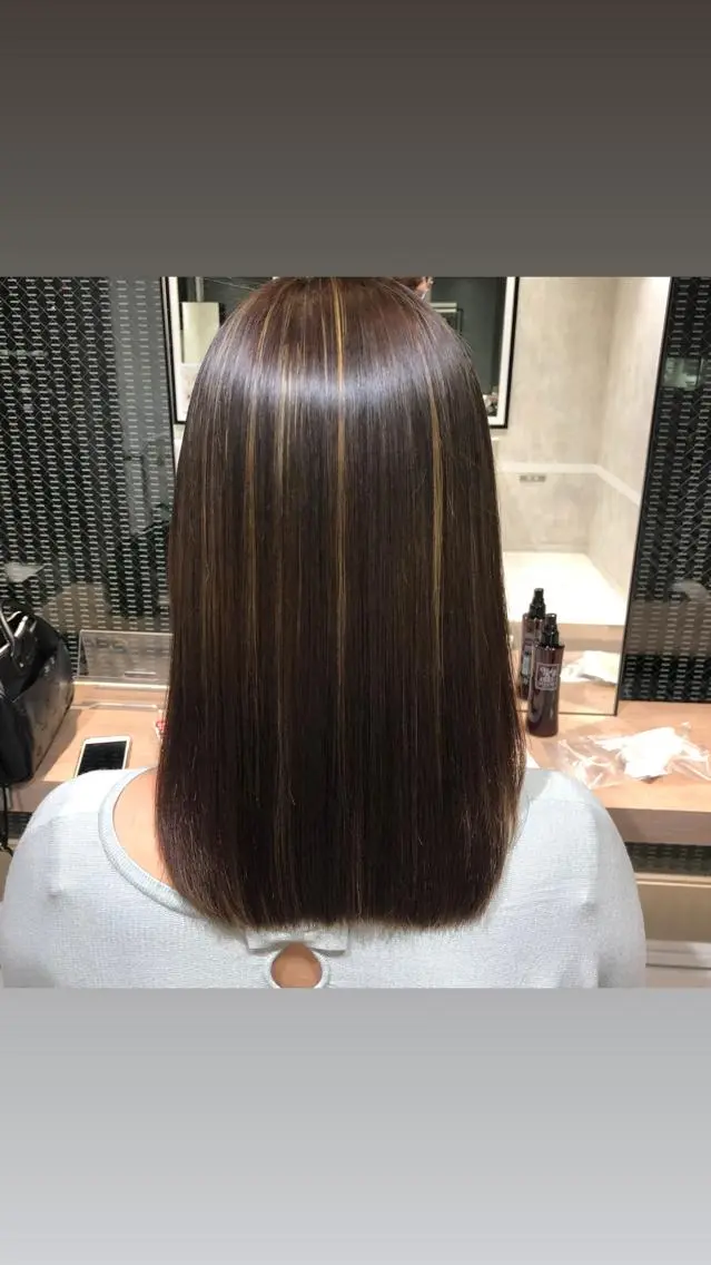 セミロング カラー CYNTHIADUE 店長| IRISUのヘアスタイル