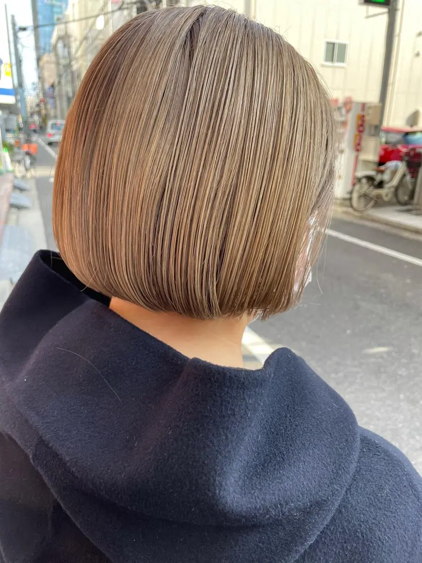 ミディアム カット ヘアカラー トリートメント ayane⭐️ボブ・ ショート・パーマのヘアスタイル