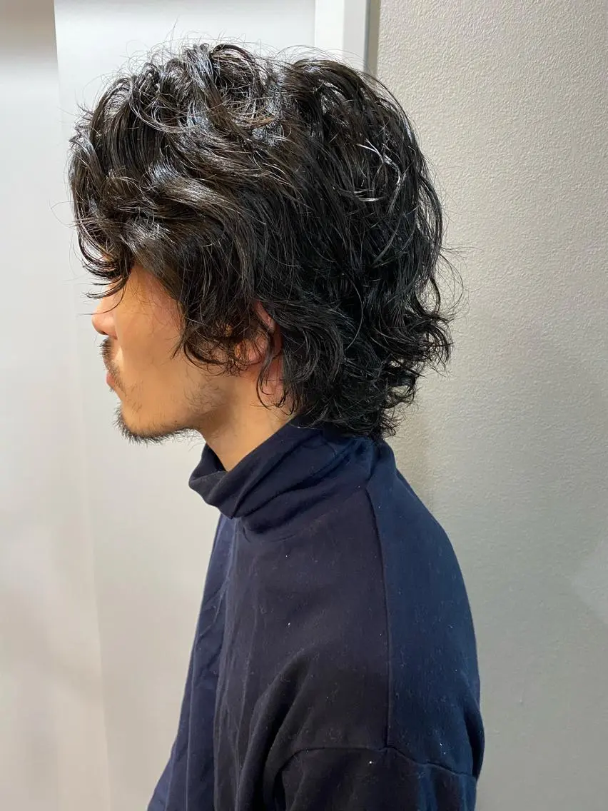 ミディアム メンズ ミディアムパーマ メンズパーマ moanin モーニンのヘアスタイル