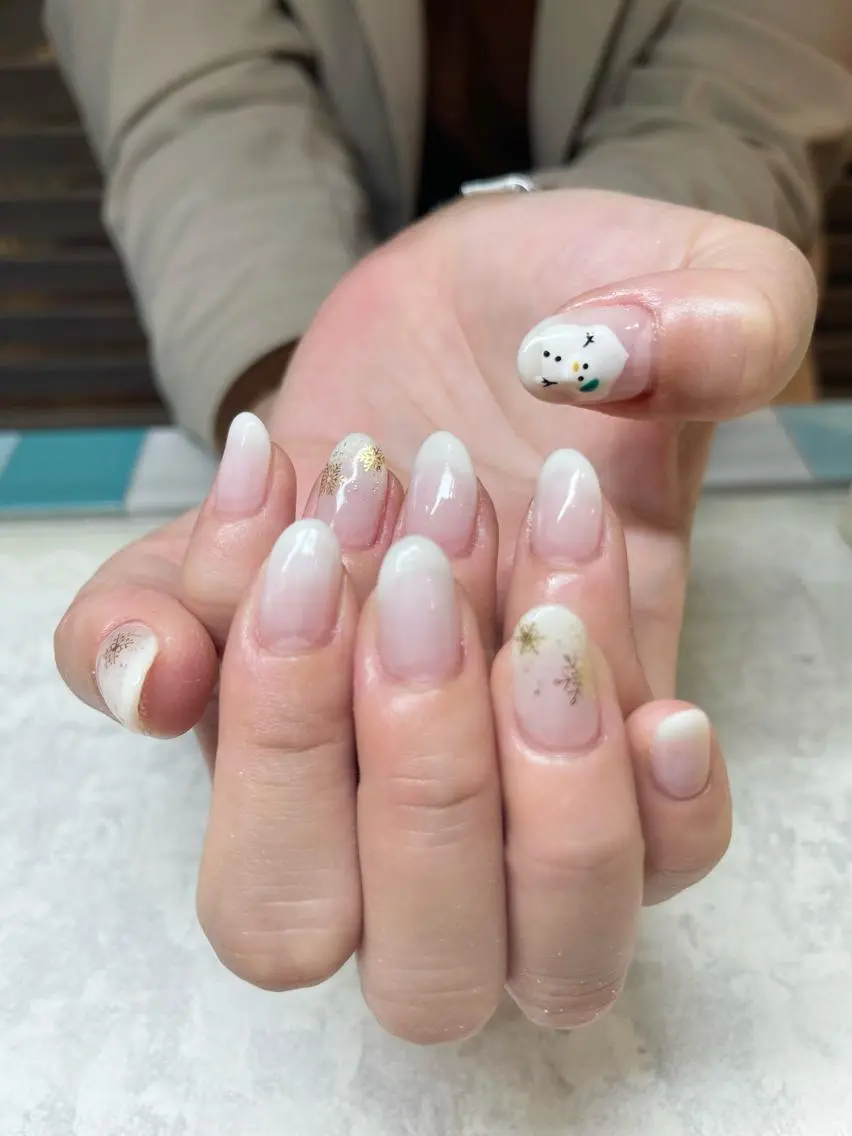 ネイル 高尾 梨花のネイルデザイン