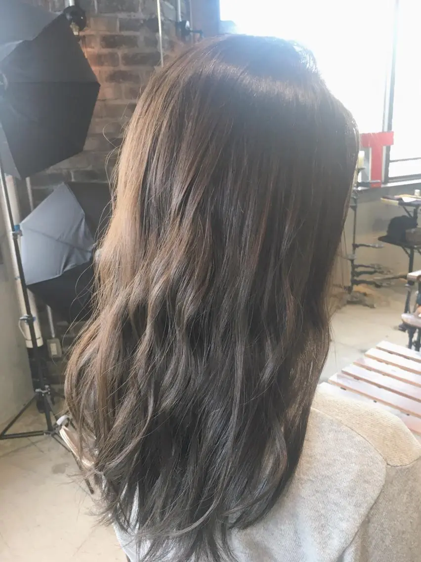 ロング カラー パーマ アッシュ 透明感カラー 代表 中島貴志のヘアスタイル