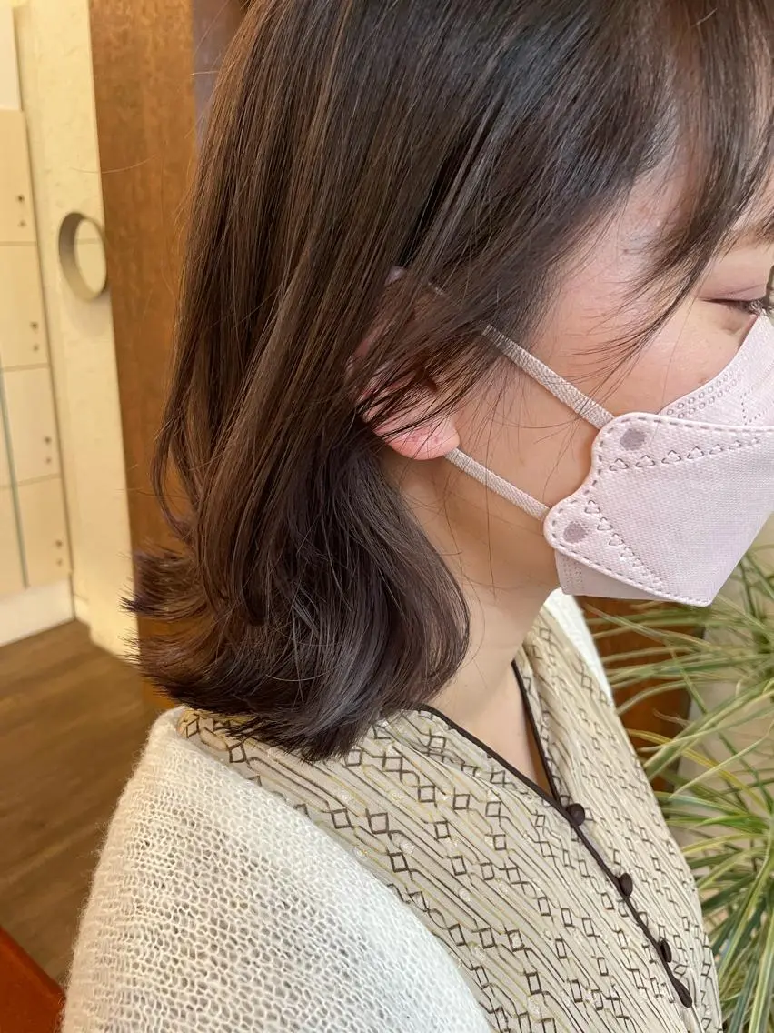 ミディアム カット ヘアカラー トリートメント しもかわ かほのヘアスタイル