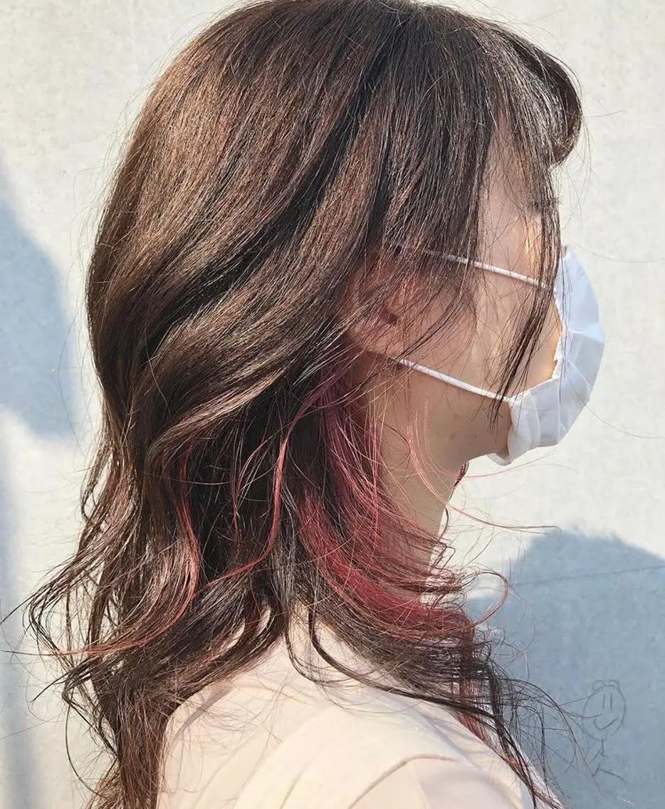 ミディアム カラー イヤリングカラー ピンクカラー カット ヘアカラー トリートメント くまがい みゆ【edge.】のヘアスタイル