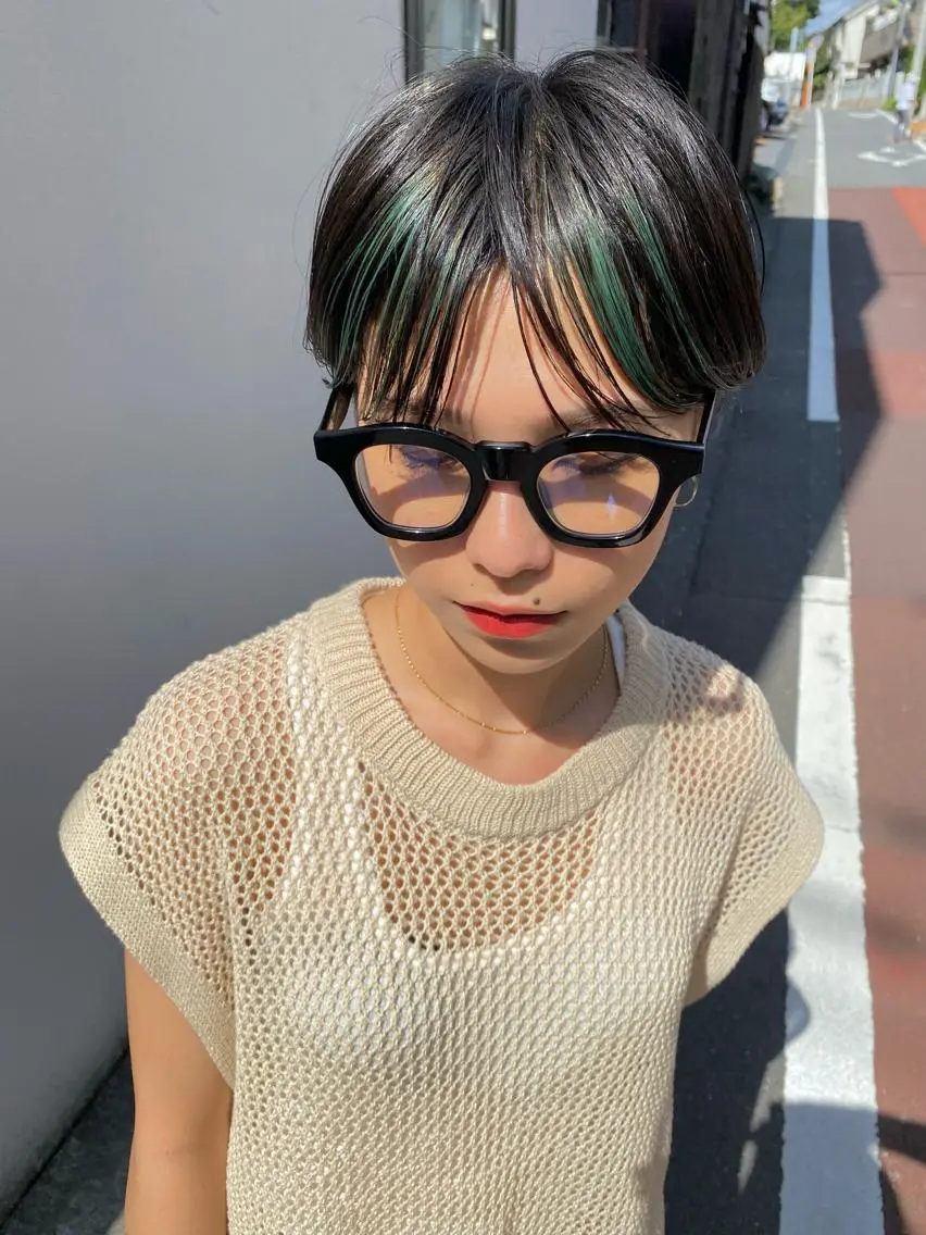 ショート カラー パーマ ヘアアレンジ メンズ キッズ ネイル マツエク・マツパ アイブロウ 眉カラー グリーン カット ヘアカラー トリートメント 🧼柴田 健太郎🧼のヘアスタイル