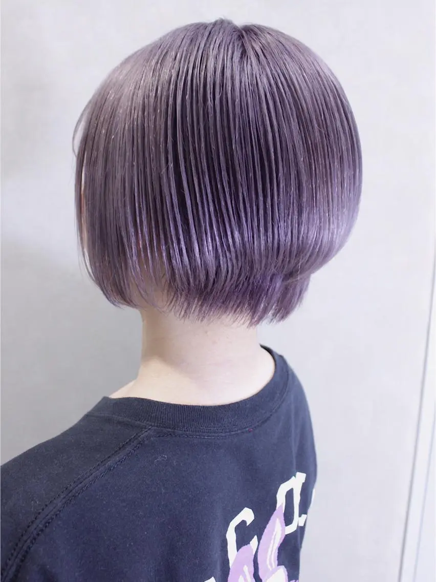 ショート カラー ヘアアレンジ ラベンダーカラー シルバー ヘアカラー トリートメント lani ブリーチ /ダブルカラーのヘアスタイル
