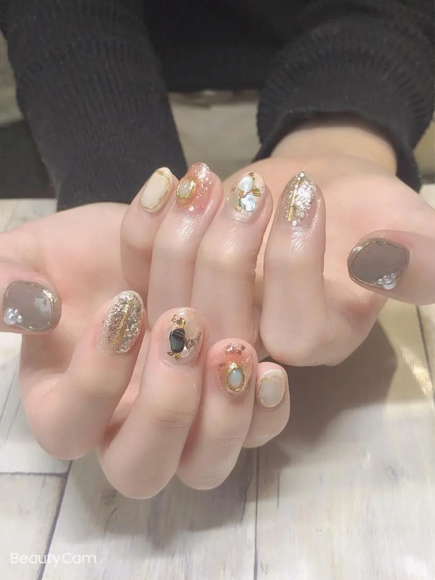 ネイル ✨アン ミユ✨のネイルデザイン