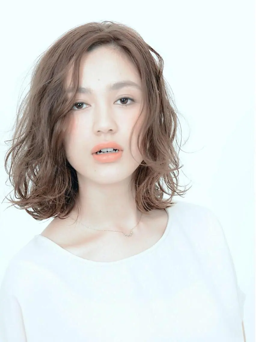 ミディアム カット ヘアカラー トリートメント 🌟リュウヤ🌟髪質 改善🌟のヘアスタイル