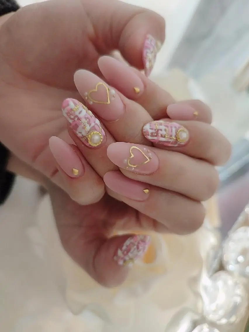 ネイル ハンドネイル RUNWAY 　　のネイルデザイン