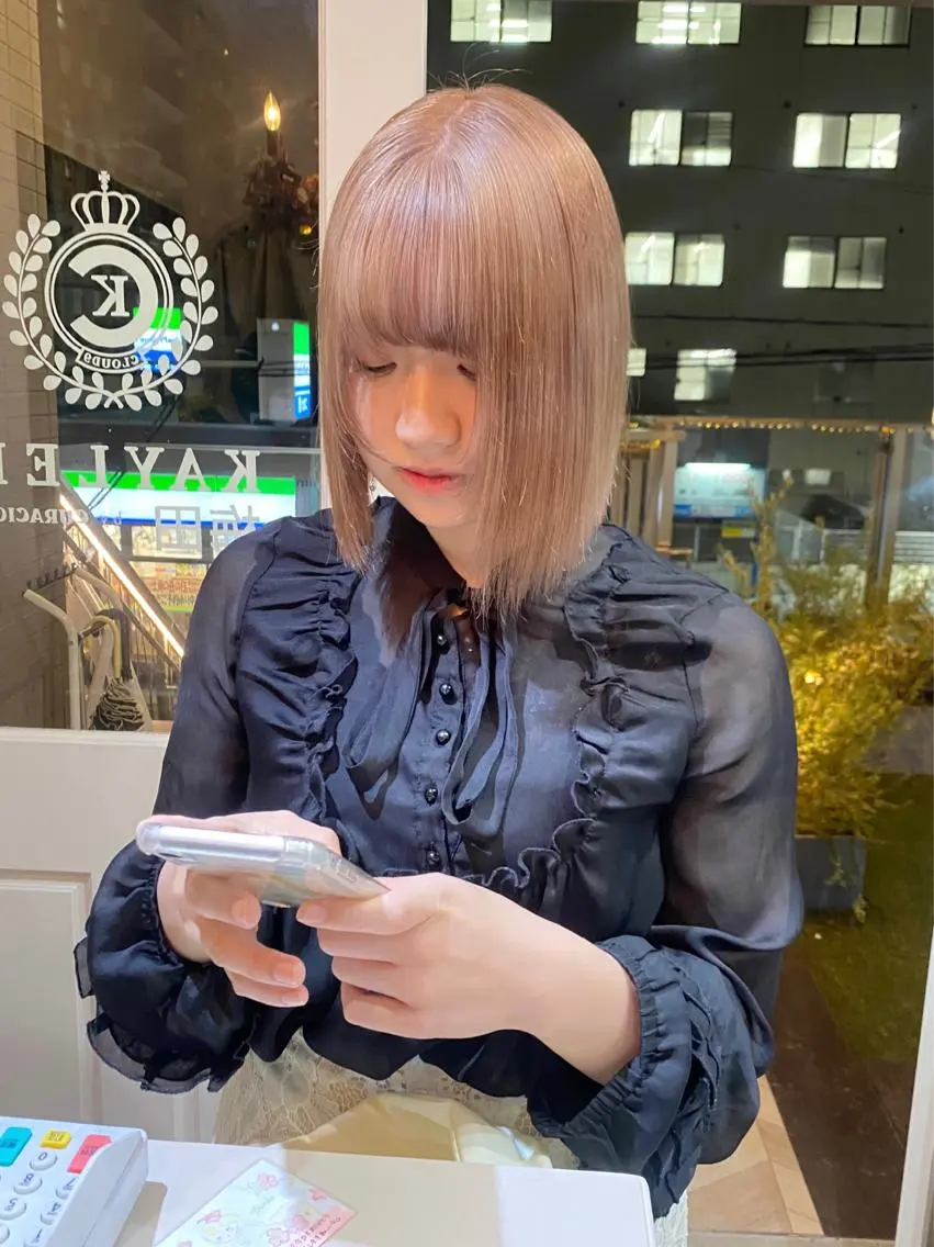 カラー ベージュカラー ブリーチ ハイトーンカラー ハイトーンベージュ 🌷柔らかクリーミー 🤍kirari🌷のヘアスタイル