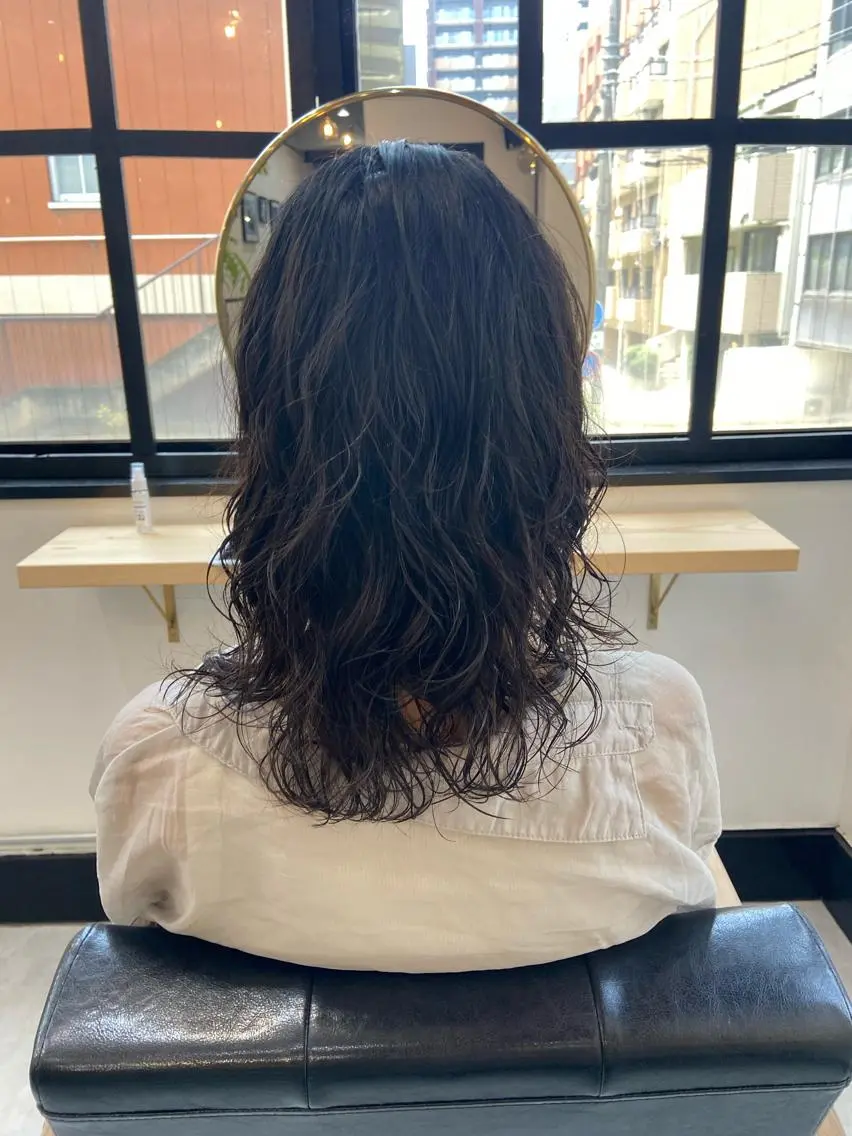 ミディアム パーマ カット パーマ トリートメント 田中 あやなのヘアスタイル