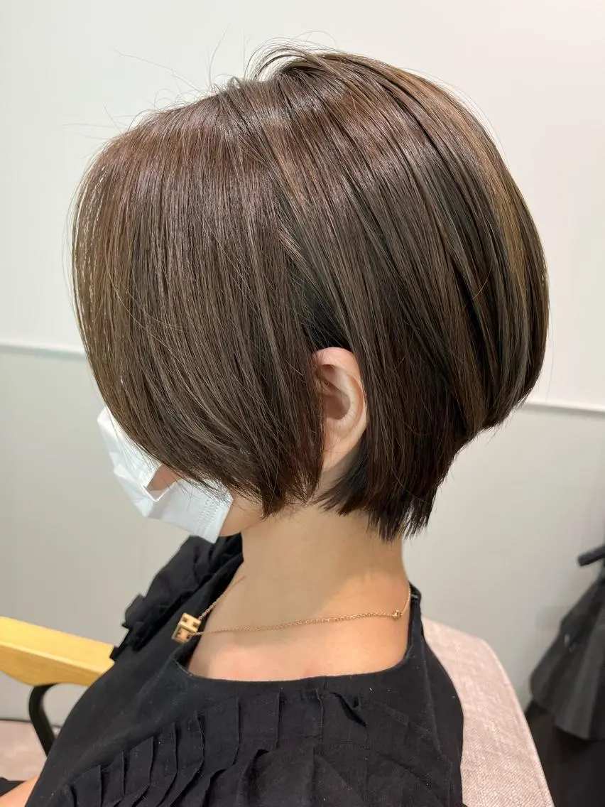 ショート カラー ベージュカラー 黒髪 ブリーチ ブルーカラー ブルーブラック カット ヘアカラー ヘアセット 👑👑👑👑工藤 敬👑👑👑👑のヘアスタイル