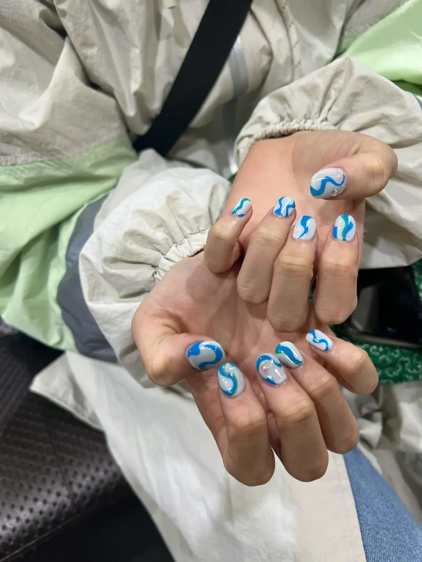 ネイル ハンドネイル 韓国🩶Y2Kネイル 💫くれはのネイルデザイン