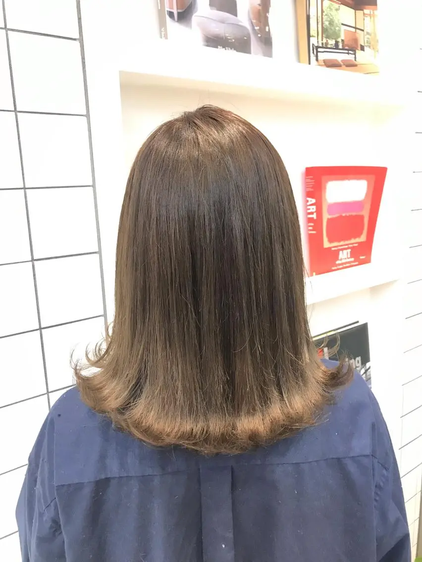 ミディアム カラー ベージュカラー 髙橋 かすみのヘアスタイル