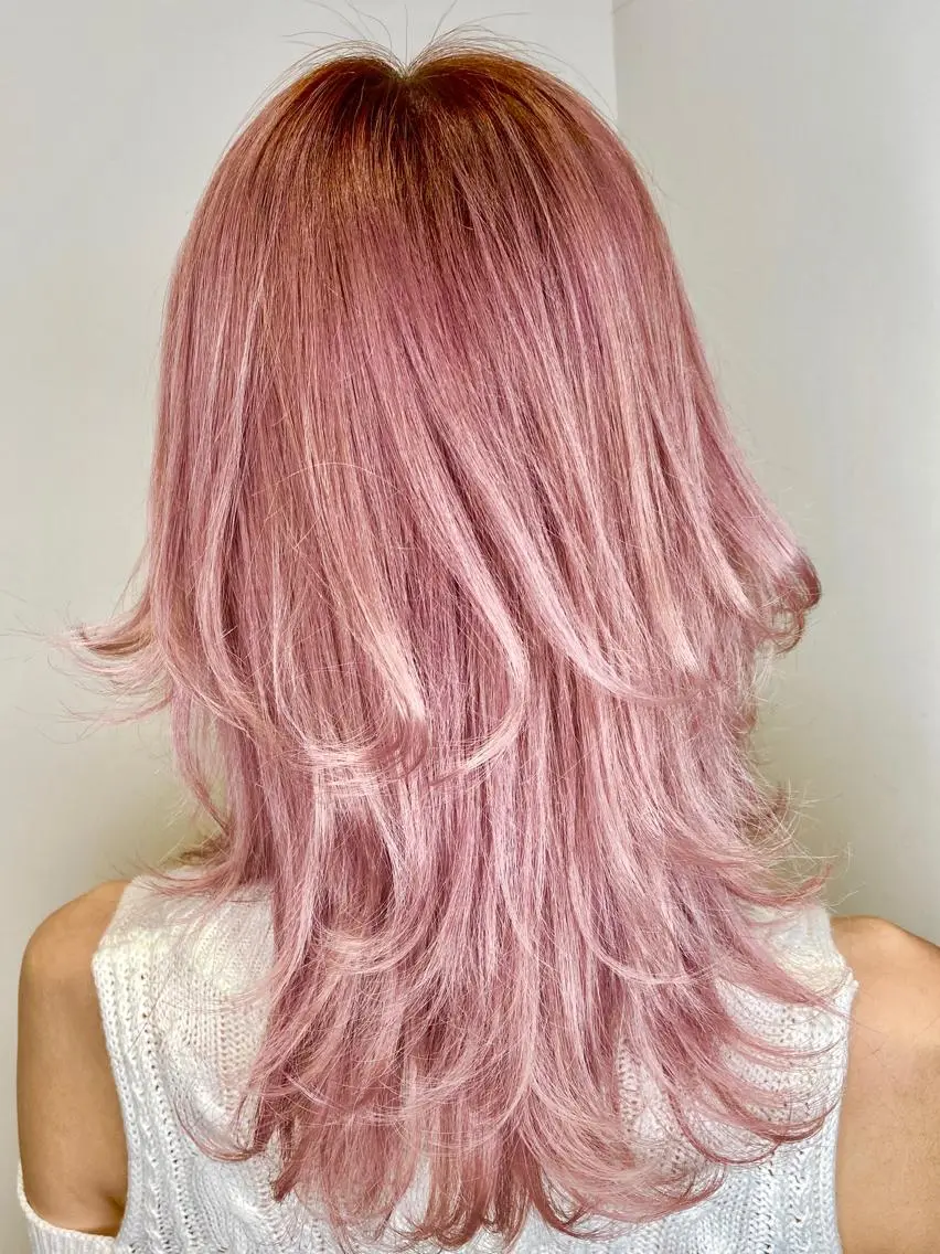 ロング カラー ブリーチ ピンクカラー KEN KENのヘアスタイル